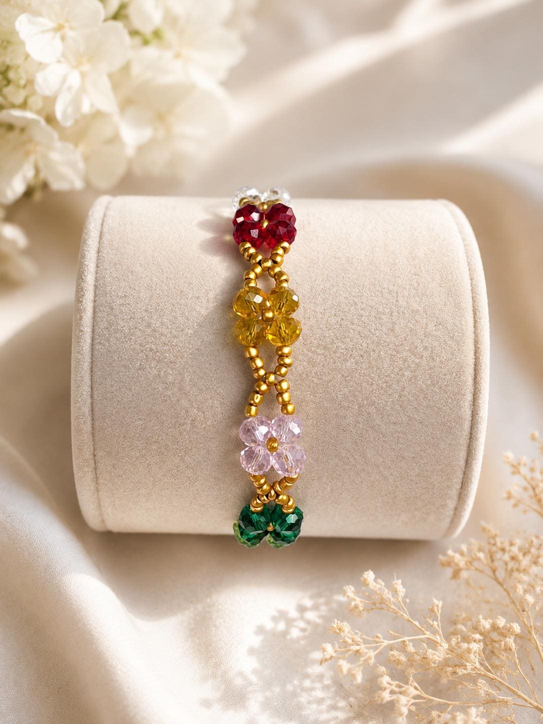 Rainbow Daisy Bracelet, Colorful Beaded Bracelet, Handmade Glass Bead Bracelet, Flower Bracelet, Friendship Gift, Cute Summer Jewelry